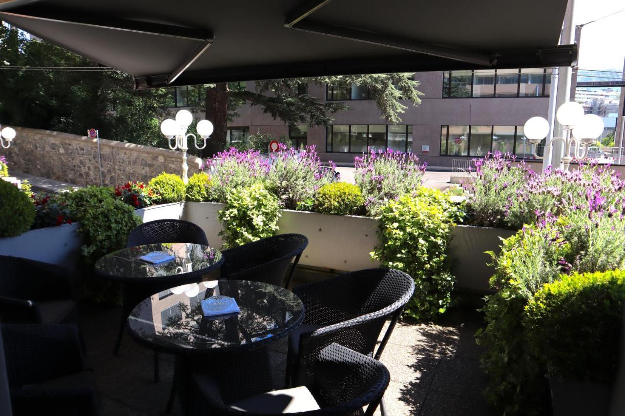 Hotel Adriatica Γενεύη Εξωτερικό φωτογραφία