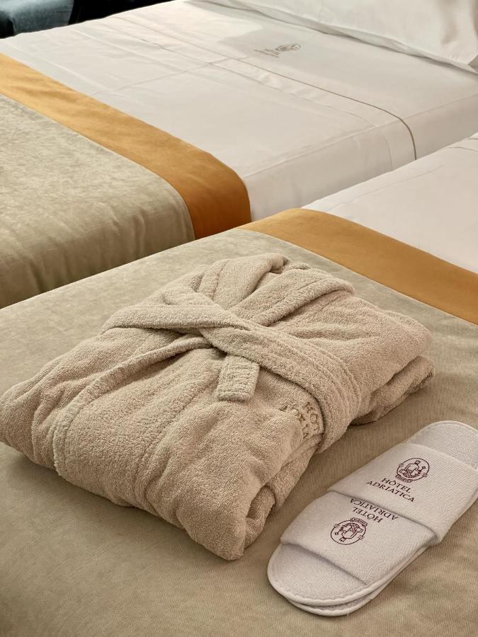 Hotel Adriatica Γενεύη Εξωτερικό φωτογραφία
