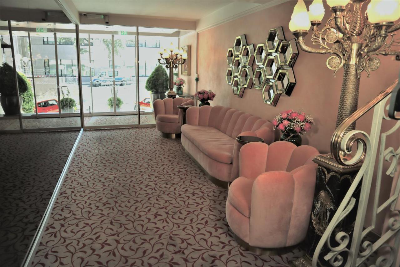 Hotel Adriatica Γενεύη Εξωτερικό φωτογραφία